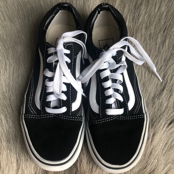 vans old skool toe cap